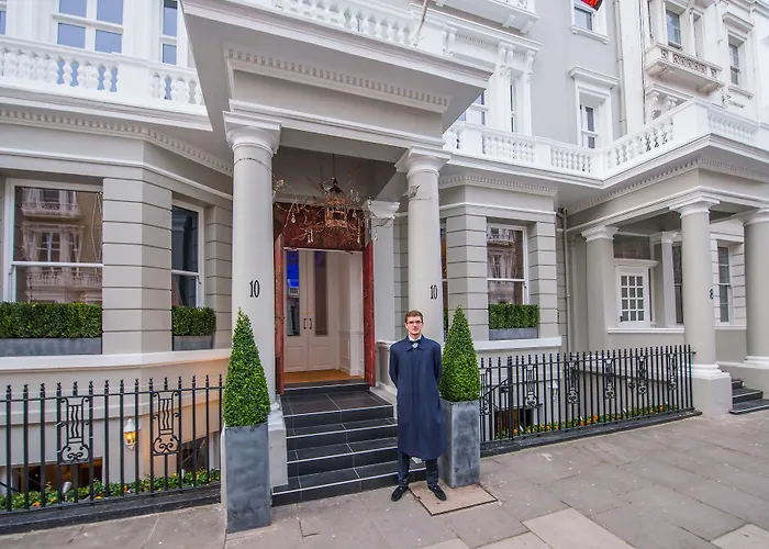 The Exhibitionist Hotel